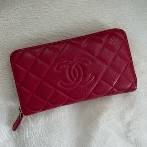 Chanel zip wallet